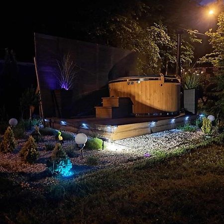 Lesny Zakatek Malediwy Spa Jaworzno Bagian luar foto